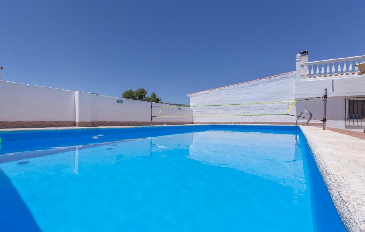 Vila Casa Pepita Cacin Exteriér fotografie