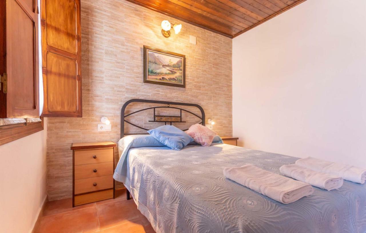 Vila Casa Pepita Cacin Exteriér fotografie