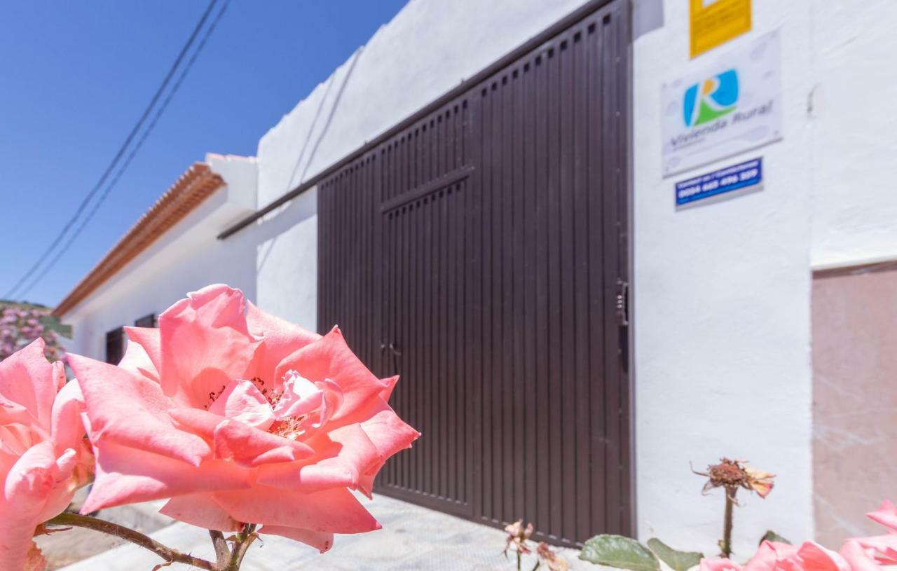 Vila Casa Pepita Cacin Exteriér fotografie